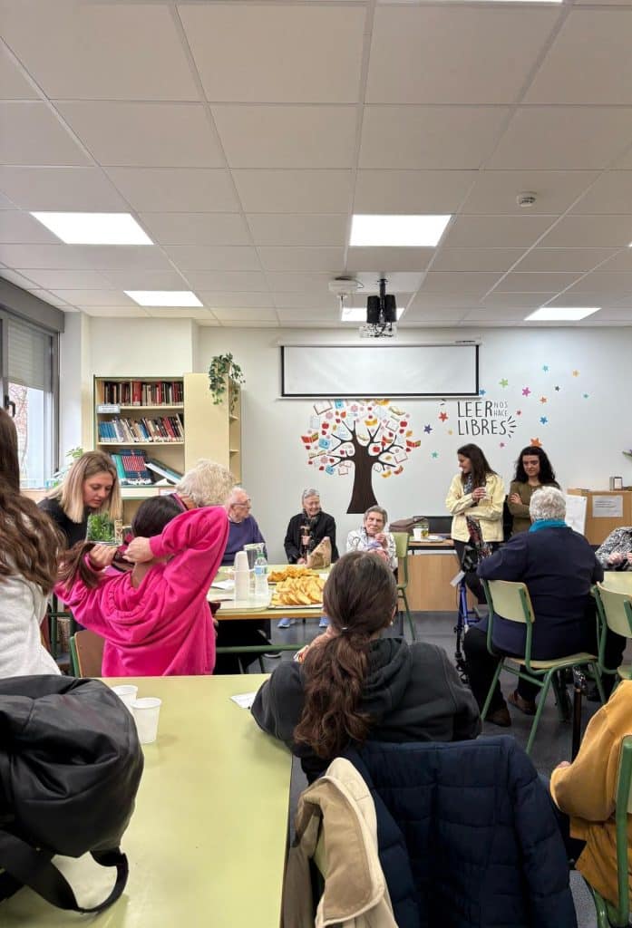 ACTIVIDAD INTERGENERACIONAL